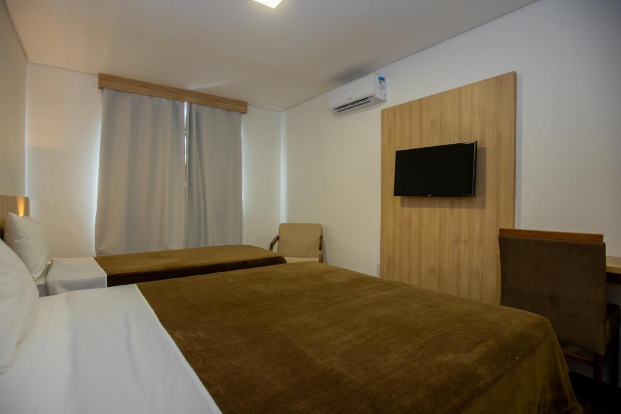 Tri Hotel Chapecó Eksteriør billede